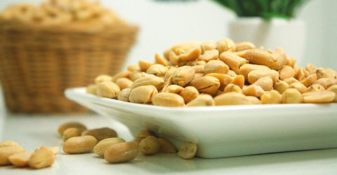 যে খাবারগুলো পিরিয়ডের সময় ব্যথা কমায়