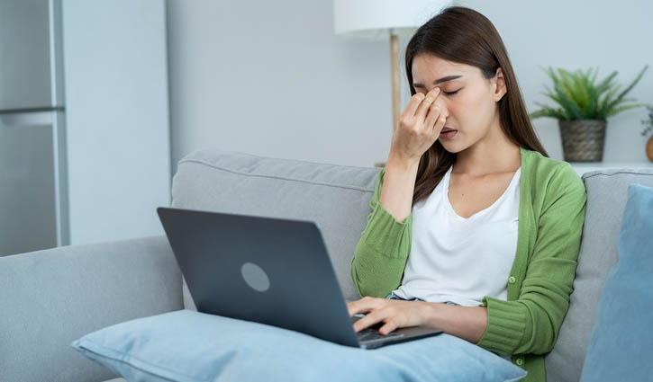 ‘আর্টিফিশিয়াল টিআর’ ব্যবহার না করেও চোখের শুষ্কতা কমাবেন কীভাবে