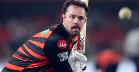 করোনার কারণে লক্ষ্মৌর বিপক্ষে ছিটকে গেছেন হেড