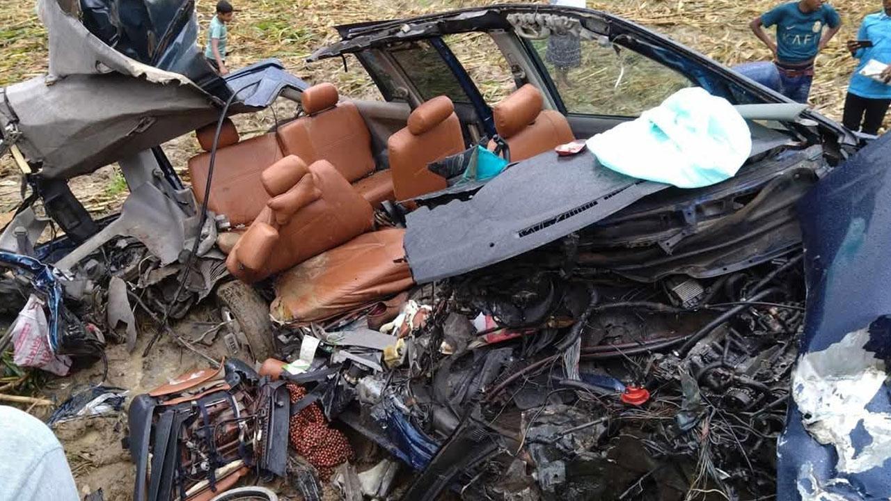 ট্রেনিংয়ে যাওয়ার পথে প্রাণ গেল হিসাবরক্ষণ অফিসের চালকসহ ৪ কর্মকর্তার