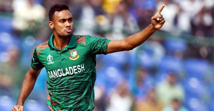 বাংলাদেশের চতুর্থ বোলার হিসেবে টি-টোয়েন্টিতে শরিফুলের ‘ফিফটি’