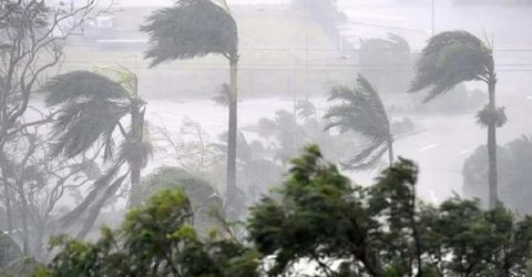 দুপুরের মধ্যে ১৬ অঞ্চলে ঝড়ের আভাস