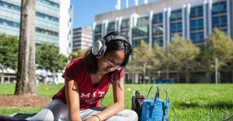 বিশ্বের সেরা বিশ্ববিদ্যালয়ের তকমা পেয়েছে এমআইটি