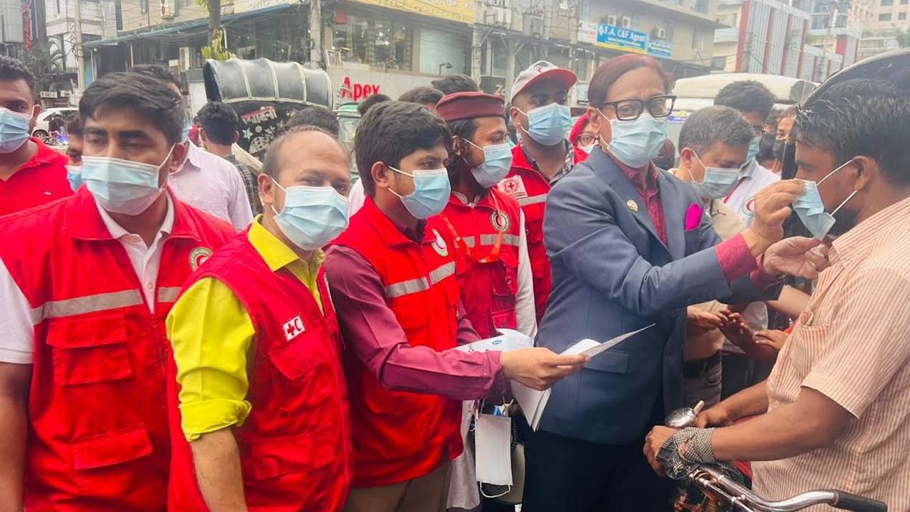 করোনা মোকাবিলায় সচেতনতা গড়ে তোলাই সবচেয়ে জরুরি : চসিক মেয়র