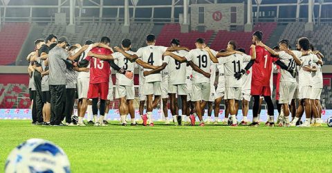 সাফল্য-ঐতিহ্যের প্রতীক ঢাকা স্টেডিয়াম ফিরে যাক সোনালি অতীতে