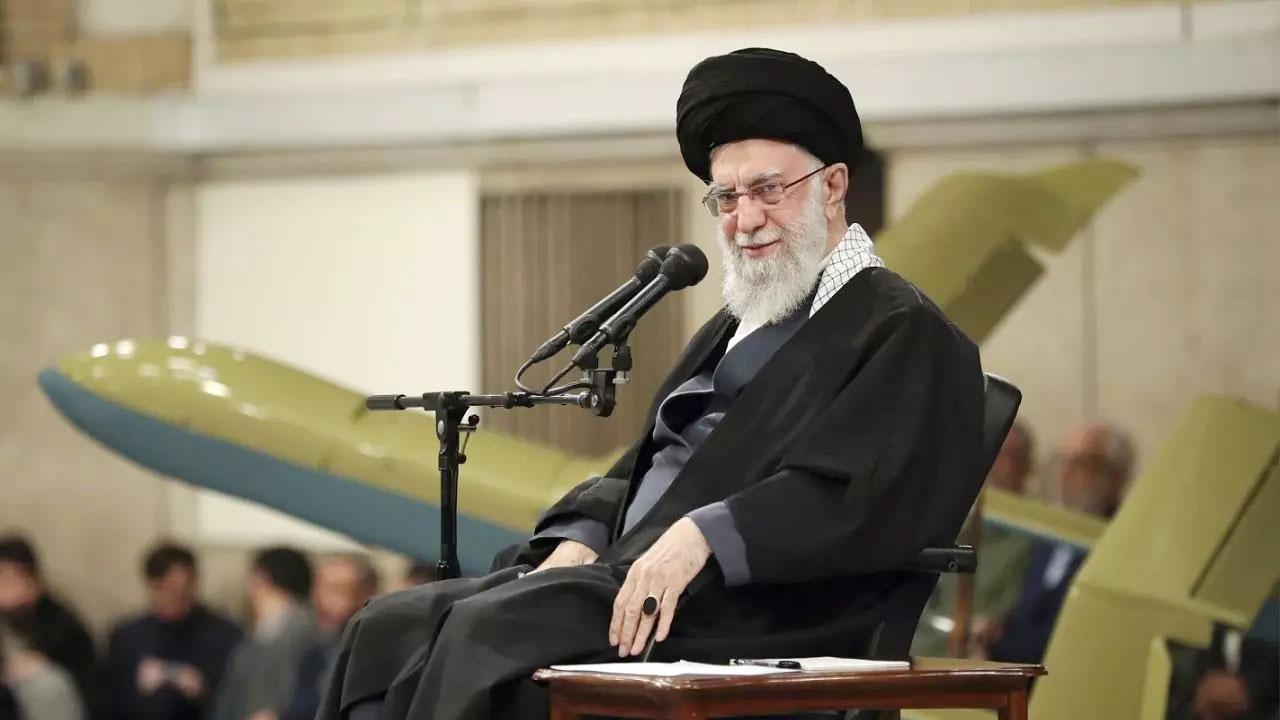 যেকোনও মার্কিন সামরিক হস্তক্ষেপ অপূরণীয় ক্ষতির কারণ হবে, হুমকি খামেনির