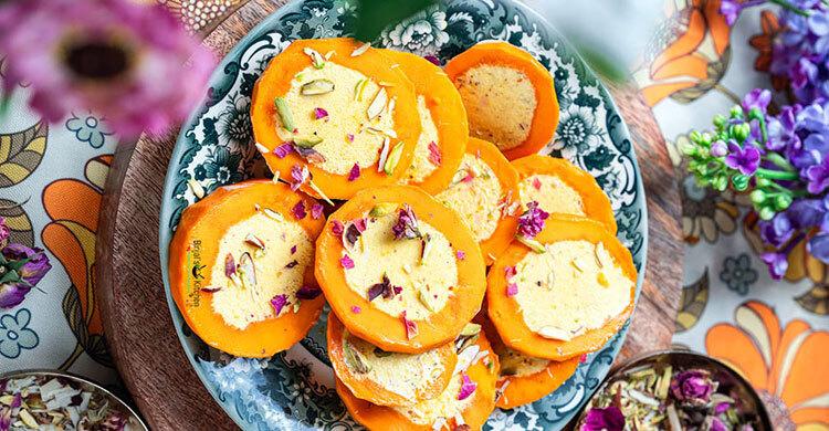 ভ্যাপসা গরমে বানিয়ে নিন আমের কুলফি