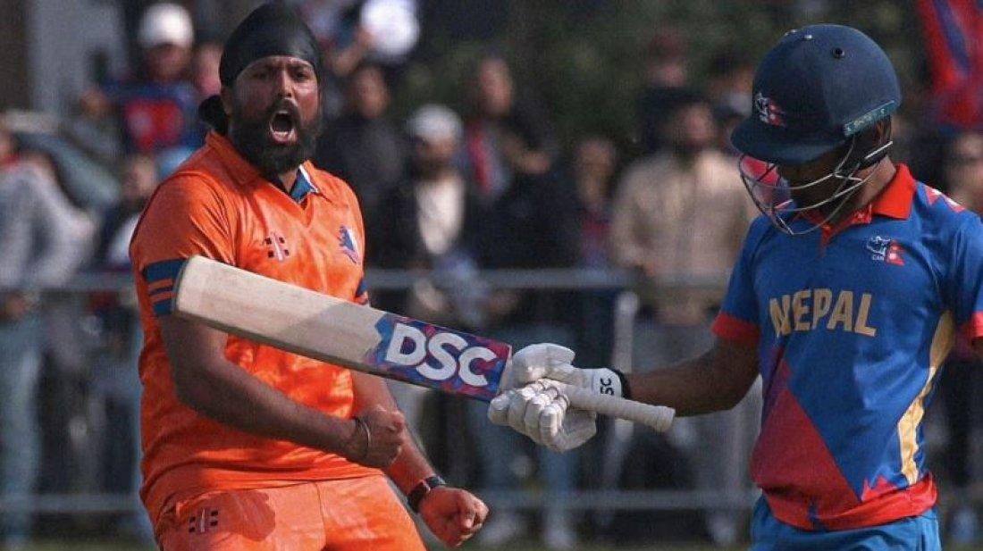 ইতিহাসে প্রথমবার তিন সুপার ওভার!