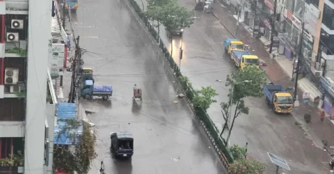 বৃষ্টিতে ঢাকার বায়ুমানের উন্নতি