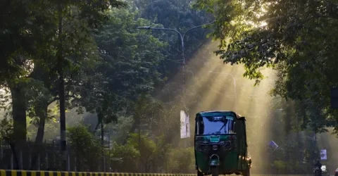 আজ ঢাকার বাতাস কেমন?