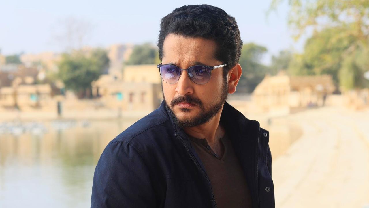 বাবা হওয়ার পর আবেগঘন পোস্ট পরমব্রতর