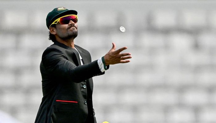 টেস্টের অধিনায়কত্ব ছাড়ছেন শান্ত!