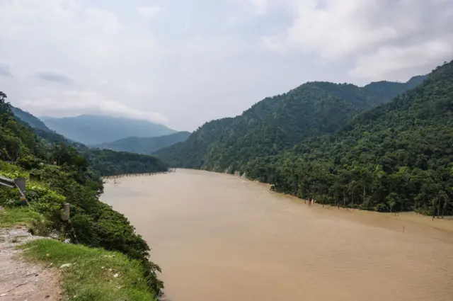 তিস্তা নদীতে এসেছে দুই কোটির বেশি টন পলি