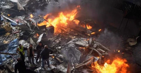 লেবাননে ইসরায়েলি বিমান হামলার জেরে ফের বন্ধ হরমুজ প্রণালি