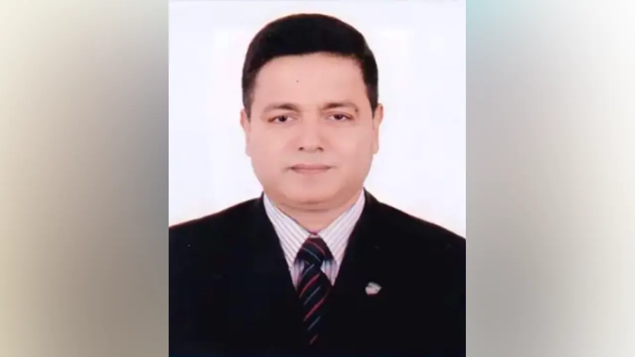 রাজনীতি নিষিদ্ধ বেরোবি ক্যাম্পাসে পদ বাঁচাতে উপাচার্যের তৎপরতা