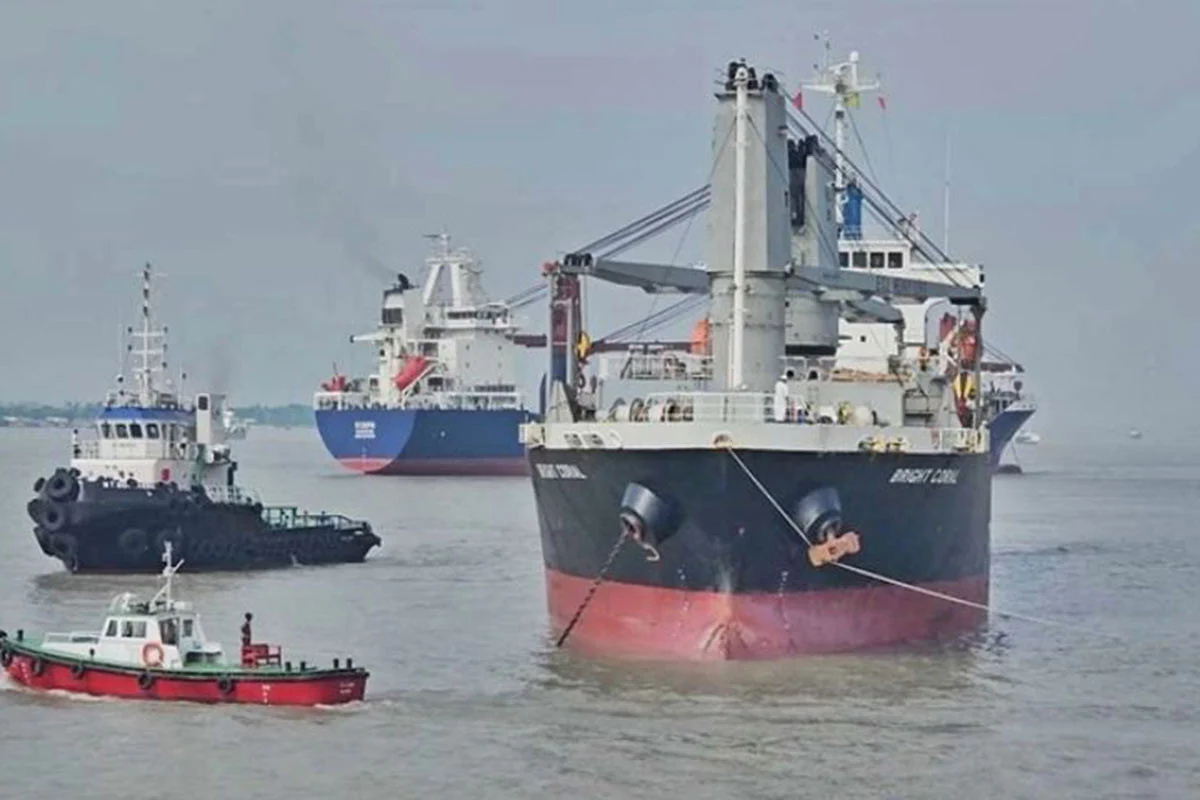 মে মাসে আসছে সাড়ে ৫ লাখ টন জ্বালানি তেল