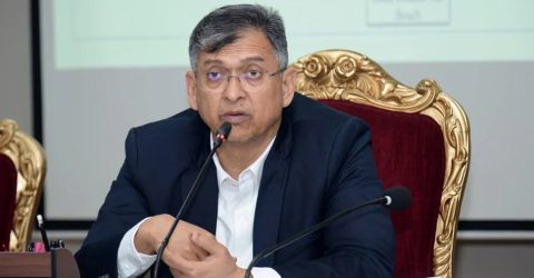 পুলিশের পোশাকের রং পরিবর্তন হচ্ছে : স্বরাষ্ট্রমন্ত্রী