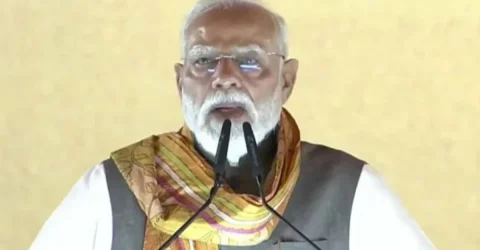 দেশভাগ, অনুপ্রবেশ ও বাংলাদেশ সীমান্তে কাঁটাতার বিষয়ে হুঁশিয়ারি মোদির