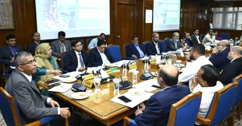 নগদ অর্থের ব্যবহার কমাতে স্টিয়ারিং কমিটির প্রথম বৈঠক