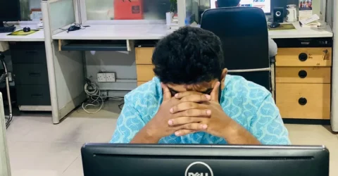 নিখুঁত হওয়ার অতিরিক্ত প্রচেষ্টা বাড়ায় মানসিক চাপ