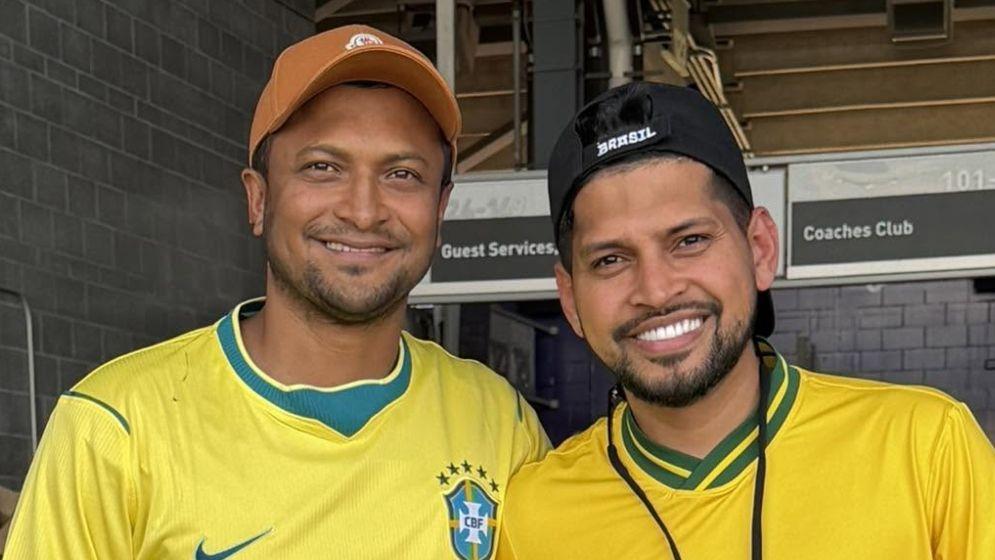ব্রাজিলের জার্সি গায়ে ‘পল্টি মারলেন’ সাকিব