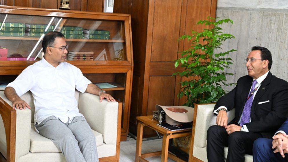গ্রাহকদের জন্যে স্মার্টফোন সাশ্রয়ী করতে বাংলালিংকের প্রতি প্রধানমন্ত্রীর আহ্বান