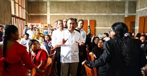সমৃদ্ধ বাংলাদেশ গড়তে শিক্ষার্থীদের প্রস্তুত থাকার আহ্বান প্রধানমন্ত্রীর