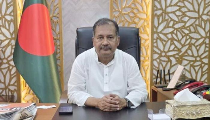 প্রধানমন্ত্রীর সফরে যোগ দিতে বেইজিংয়ে তথ্যমন্ত্রী