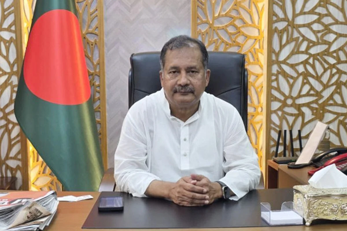 সীমান্ত পাহারার চেয়েও সাইবার নিরাপত্তা গুরুত্বপূর্ণ : তথ্যমন্ত্রী