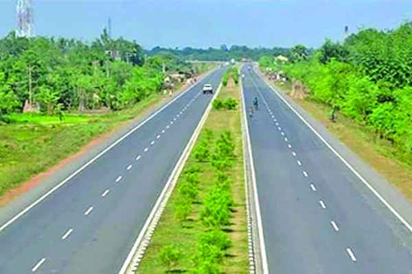 চার মেগা প্রকল্পের আশায় বরিশাল