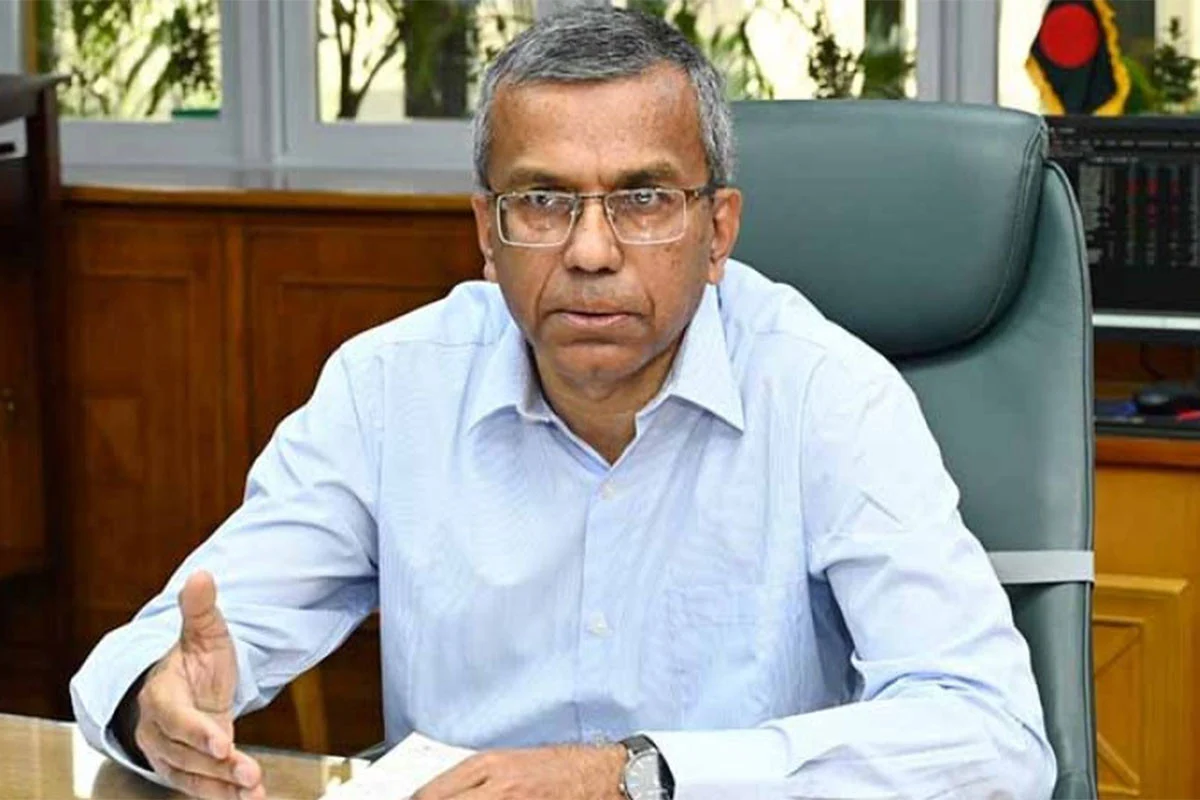ব্যাংকিং খাতে আস্থা পুনঃপ্রতিষ্ঠায় সুশাসনের ওপর গুরুত্ব দেওয়া হচ্ছে : গভর্নর