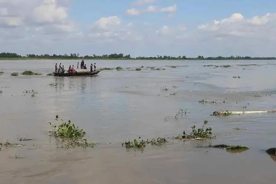 তিন বিভাগে বন্যার শঙ্কা, বাড়ছে নদ-নদীর পানি