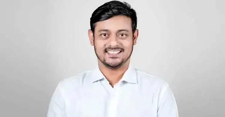 চাকরি পেতে নেতার ফোন কেন, প্রশ্ন নাসীরুদ্দীন পাটওয়ারীর