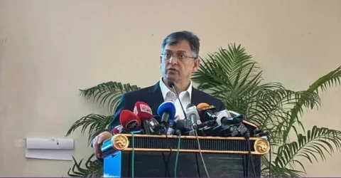 স্বরাষ্ট্রমন্ত্রী • তৃণমূল থেকে আইজিপি নিজেদের সংশোধন করুন, হতে পারে রাষ্ট্রদ্রোহ মামলাও