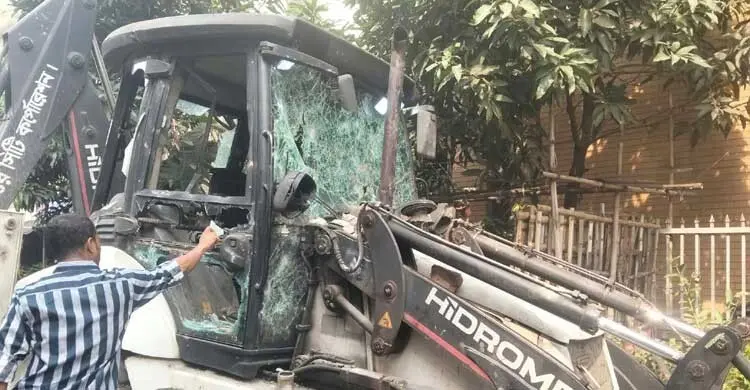 ফুটপাত উচ্ছেদ অভিযান • থমথমে মিরপুর, বৈদ্যুতিক শর্ট সার্কিটে পুড়ে ছাই দোকানপাট