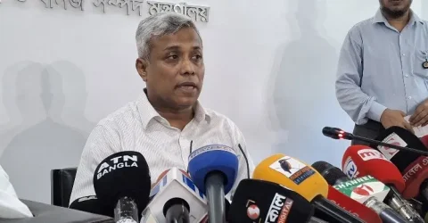 জ্বালানির দাম • অসাধুচক্রের ফায়দা নেওয়া ঠেকাতে বাজার তদারকি জোরদার হবে: প্রতিমন্ত্রী