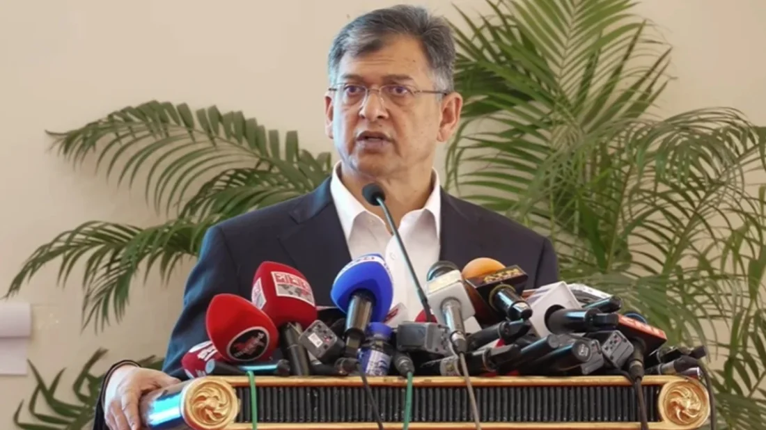 ৩১ ডিসেম্বরের মধ্যে পুলিশ সদস্যদের পরিবর্তন দেখাতে হবে: স্বরাষ্ট্রমন্ত্রী