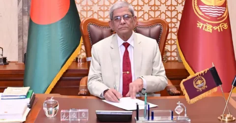 বাস্তবসম্মত ও কর্মমুখী শিক্ষা প্রদানে বিশেষ জোর দেওয়ার আহ্বান রাষ্ট্রপতির