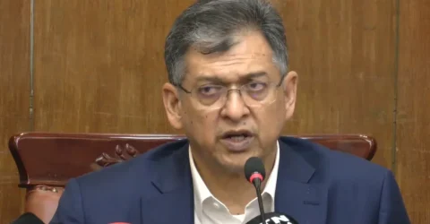 পুলিশের সঙ্গে ম্যাজিস্ট্রেট সঠিকভাবে যোগাযোগ করেনি: স্বরাষ্ট্রমন্ত্রী
