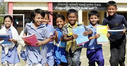 আজ পবিত্র ফাতেহা-ই-ইয়াজদাহম, দেশের সব শিক্ষাপ্রতিষ্ঠানে ছুটি