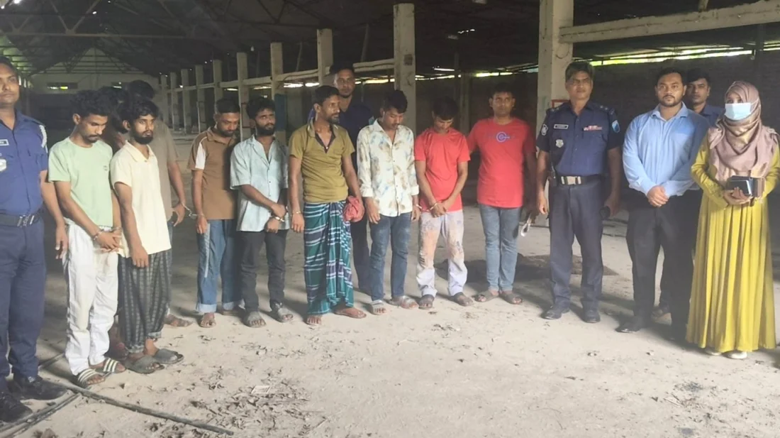 ঢাকার হোটেলে ঘোড়ার মাংস পাঠানো ৯ জন আটক, সঙ্গে সঙ্গে কারাদণ্ড