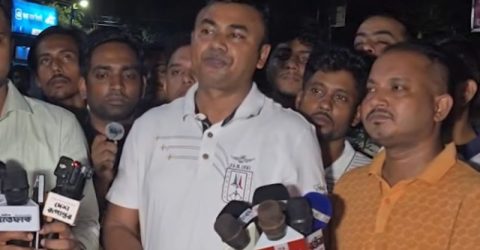 সালমানকে নিঃশর্ত ক্ষমা চাইতে বললেন আমান