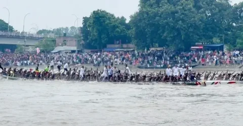 গ্রামবাংলার নৌকাবাইচ দেখতে কোথায় যাবেন