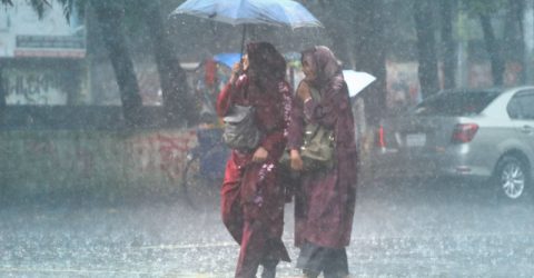 চার দিন দেশের বিভিন্ন এলাকায় বৃষ্টির পূর্বাভাস