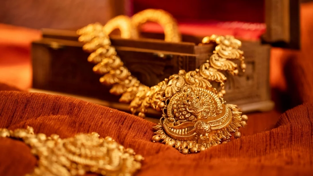 বিশ্ববাজারে কমেছে স্বর্ণের দাম