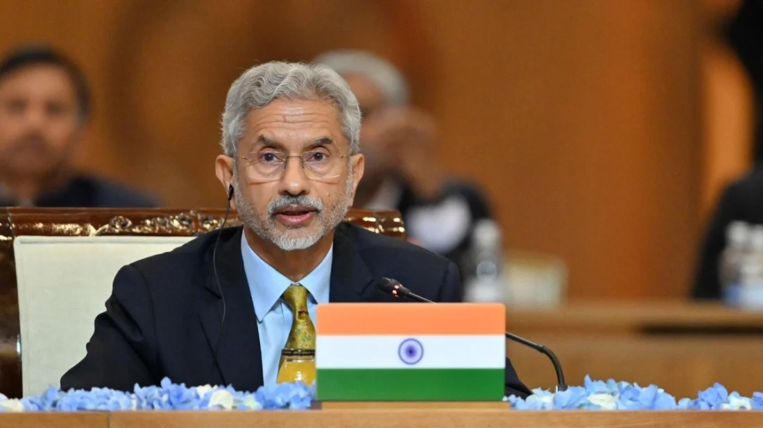 আমাকে‘একটি সন্ত্রাসী দেশ  প্রশ্ন করছে’: পাকিস্তানকে জয়শঙ্ক