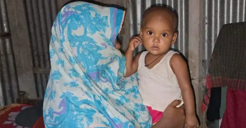 মাদকের টাকার জন্য বিক্রি করে দেওয়া সেই শিশু উদ্ধার, বাবাসহ আটক ৩