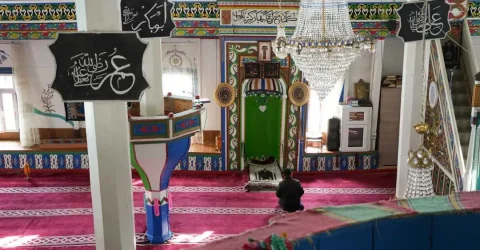 অযত্ন-অবহেলায় হারিয়ে যাচ্ছে জর্জিয়ার ঐতিহাসিক কাঠের মসজিদগুলো