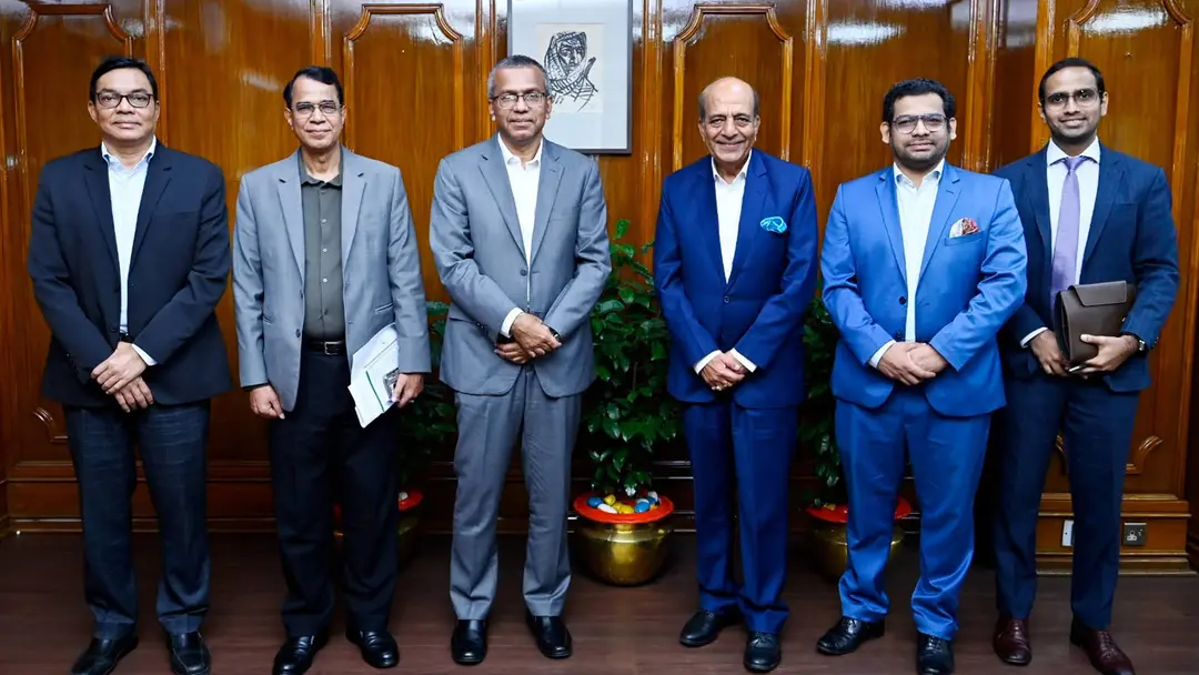 বাংলাদেশ থেকে পণ্য আমদানি বাড়াতে ভারতকে গভর্নরের আহ্বান