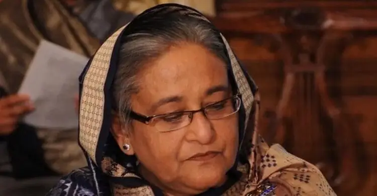 হাসিনাকে ফিরিয়ে আনতে অনড় সরকার, ভারতের কাছে প্রত্যাশা ‘মুখ বন্ধ রাখা
